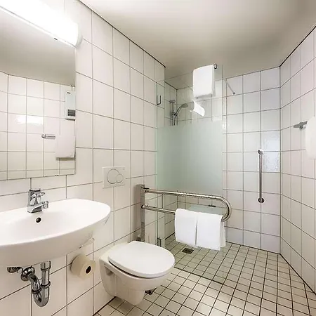 Hotel Dusseldorf-hbf *